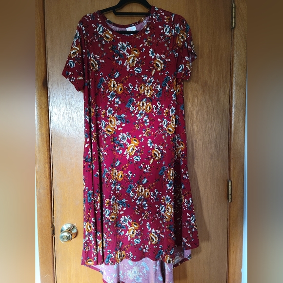 LuLaRoe slinky red flower carly - Picture 1 of 4